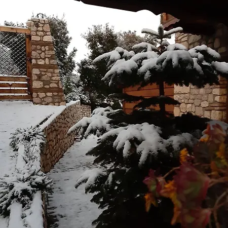 σπιτι στο βουνο Patras